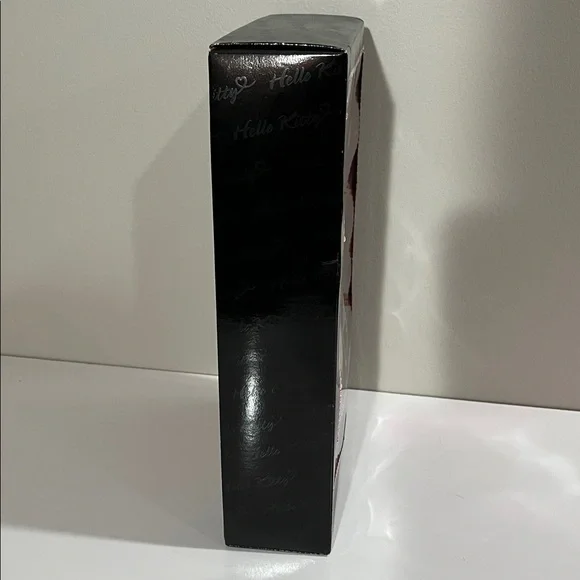 NIB Hello Kitty Barbie Collector 1st in Series 2007 - Picture 13 of 16